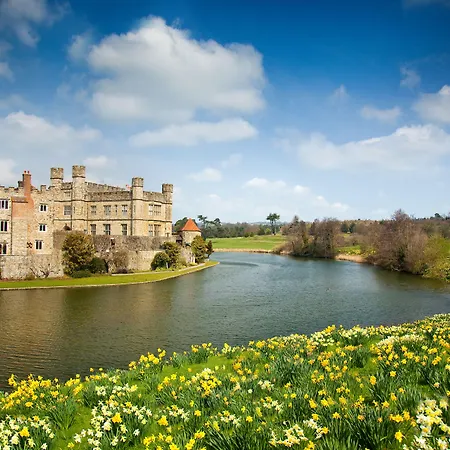 Leeds Castle Stable Courtyard Bed And Breakfast-2