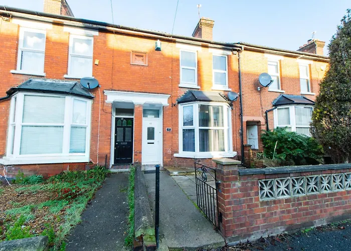 Heart Of Maidstone - Premium Double Rooms With Free Wi-Fi